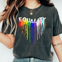 Grafička majica FAMINICHOP LLC EQUALLY, LGBT Love Heart košulja, poklon ponosa, gay majica, košulja za ljudska prava, LGBT TEE, pravna prava